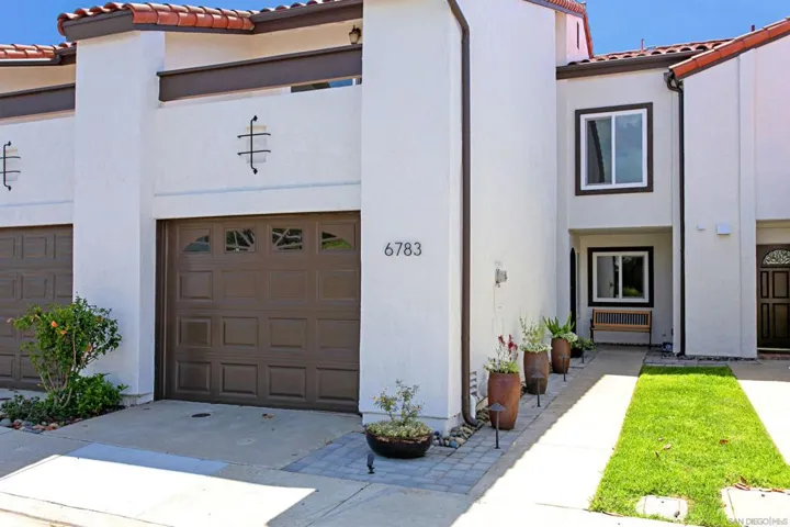 6783 Heath Ct, Carlsbad, California 92011
