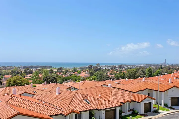 6783 Heath Ct, Carlsbad, California 92011