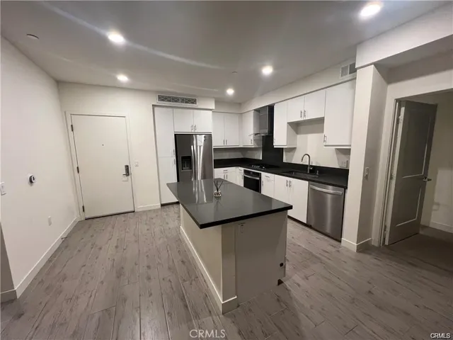 1402 N Nolita, Irvine, California 92612