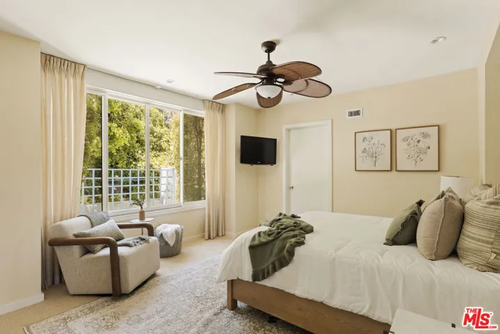 4101 Clear Valley Drive, Los Angeles, California 91436