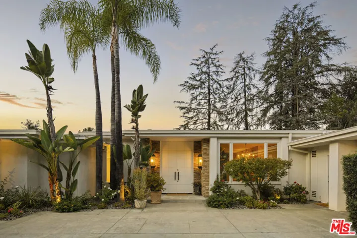4101 Clear Valley Drive, Los Angeles, California 91436
