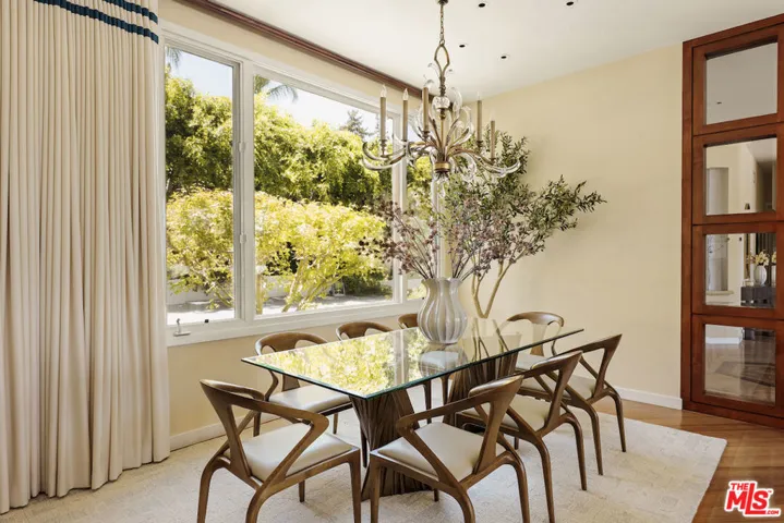 4101 Clear Valley Drive, Los Angeles, California 91436
