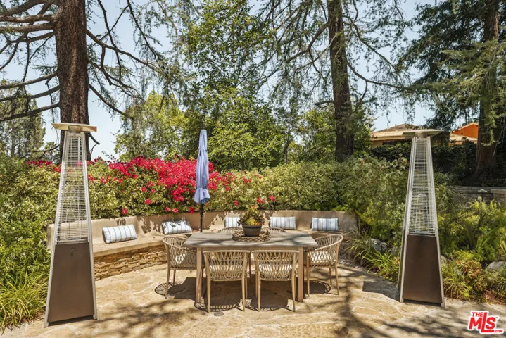 4101 Clear Valley Drive, Los Angeles, California 91436
