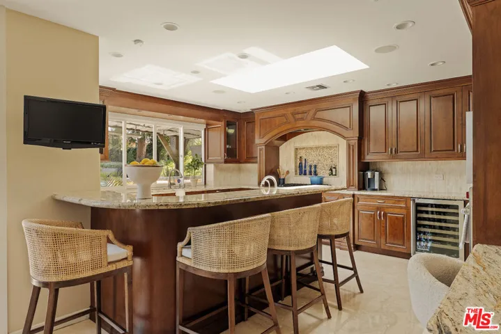4101 Clear Valley Drive, Los Angeles, California 91436