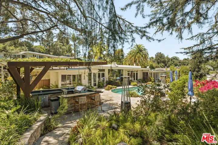 4101 Clear Valley Drive, Los Angeles, California 91436