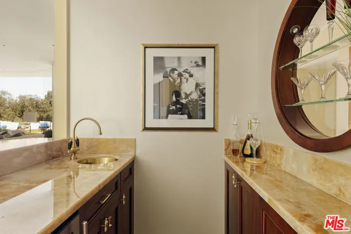 4101 Clear Valley Drive, Los Angeles, California 91436