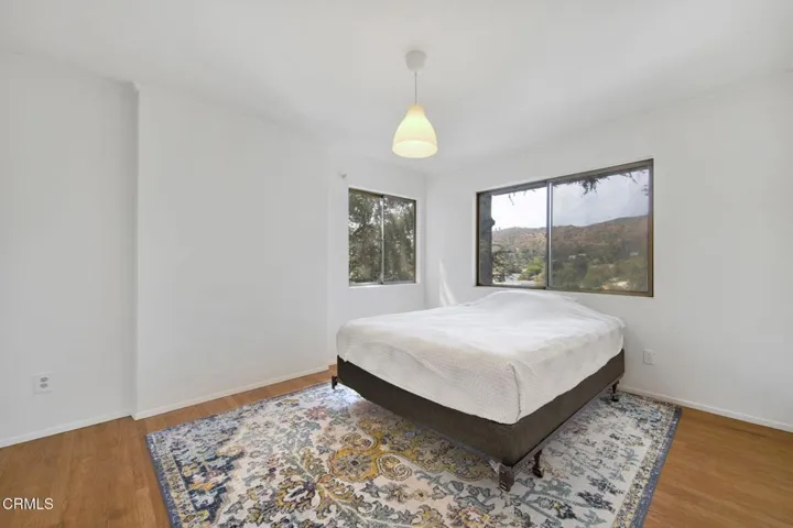 17-web-or-mls-20260724-02-1827OakTreeDrL