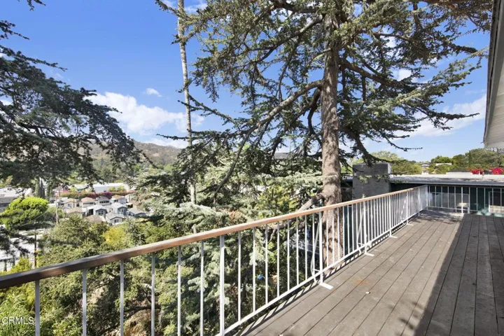 27-web-or-mls-20260724-02-1827OakTreeDrL