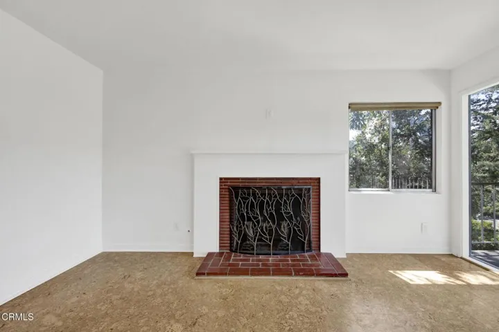 29-web-or-mls-20260724-02-1827OakTreeDrL