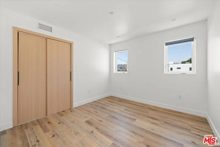 839 N Mccadden Pl B, Los Angeles, California 90038