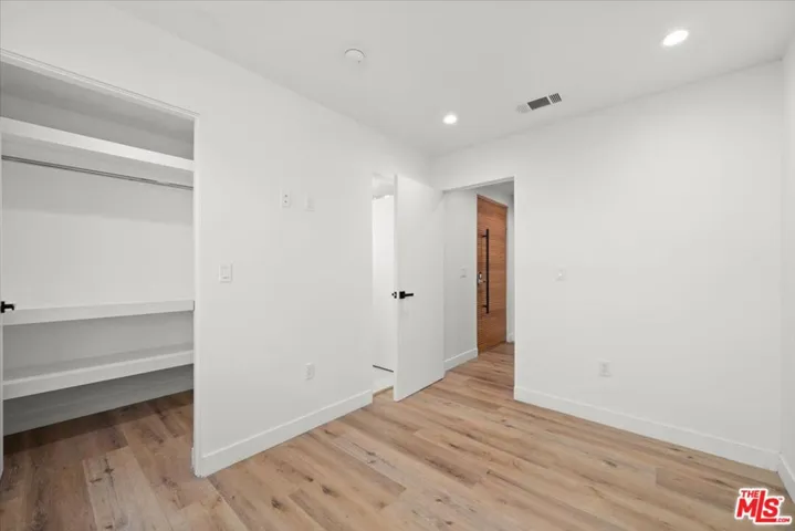 839 N Mccadden Pl B, Los Angeles, California 90038