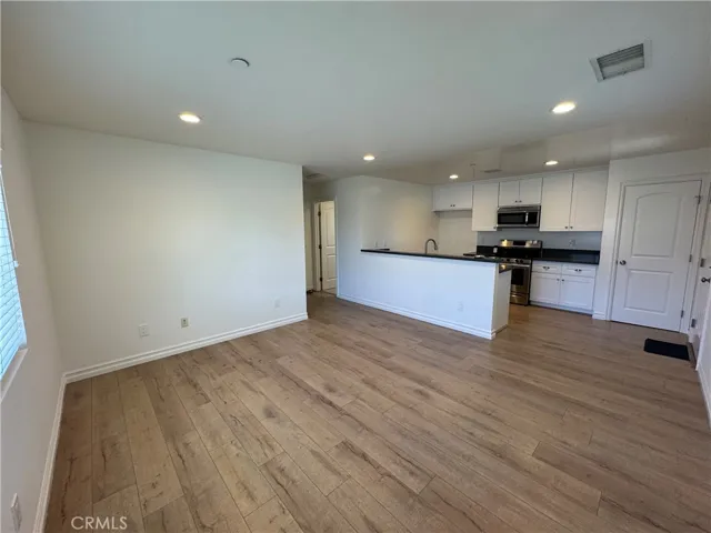 2306 N Catalina, Burbank, California 91504