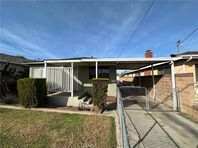 4587 W 142nd Street, Hawthorne, California 90250