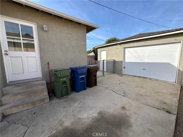 4587 W 142nd Street, Hawthorne, California 90250