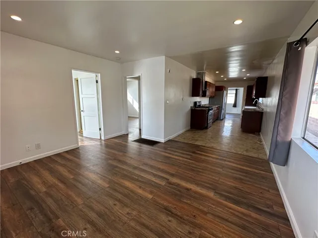 4587 W 142nd Street, Hawthorne, California 90250