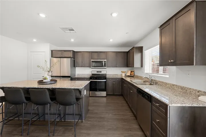 1385 Caprice Court, Hemet, California 92543
