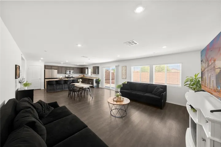 1385 Caprice Court, Hemet, California 92543