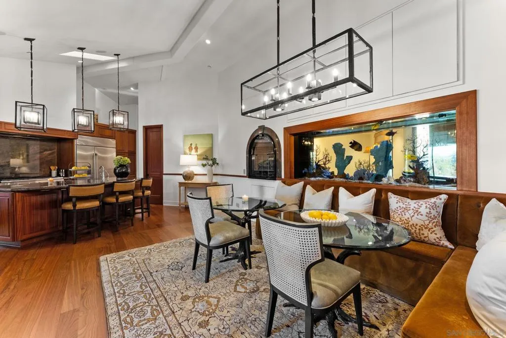 Gourmet kitchen and breakfast nook is such a great place from morning to evenings.