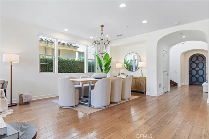 122 Catalonia, Irvine, California 92618