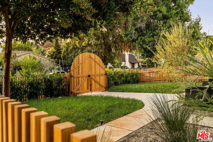 328 Branch Street, Los Angeles, California 90042