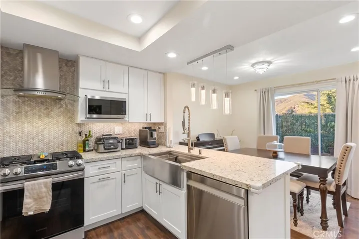 18992 Canyon Terrace Drive, Trabuco Canyon, California 92679