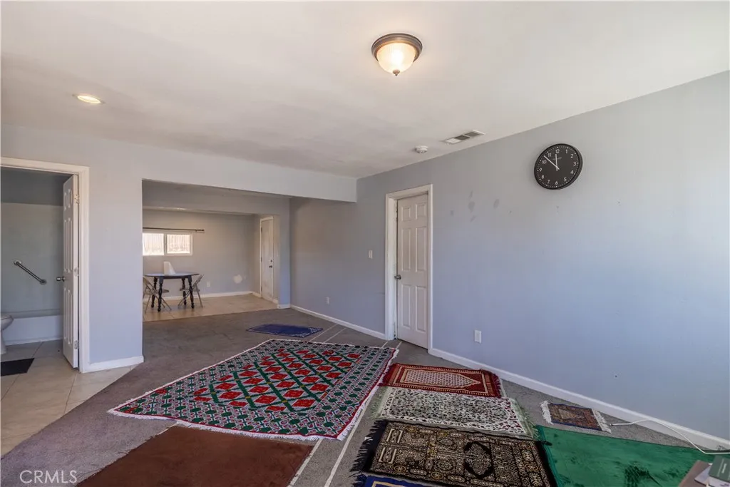 1434 Mesa, Barstow, California 92311 — photo 5
