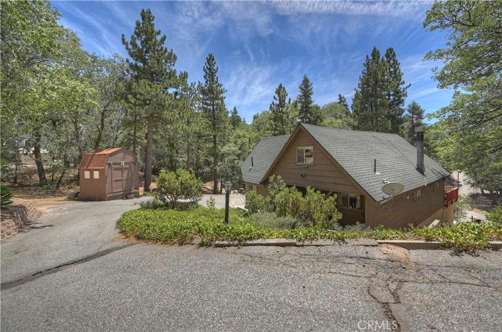 707 Briar Lane, Green Valley Lake, California 92341 — photo 4