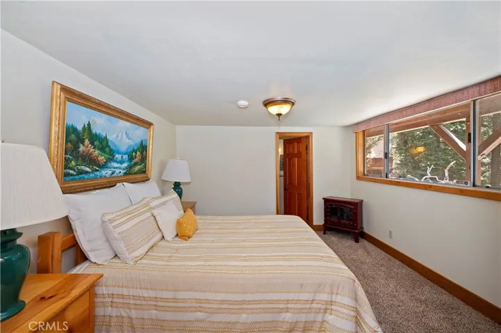 Bottom level primary bedroom