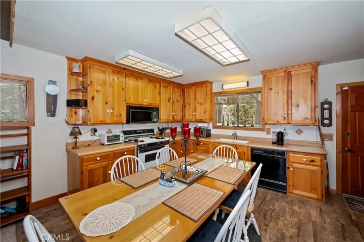 Kitchen and dining area