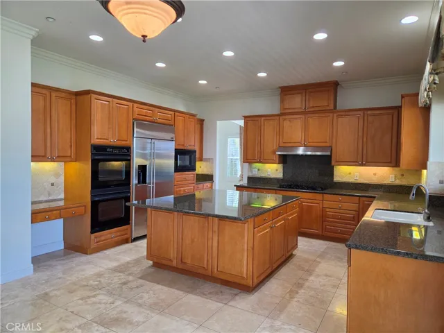 17568 Cloverdale, Yorba Linda, California 92886