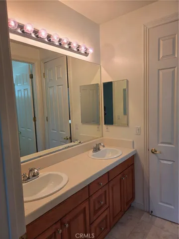 17568 Cloverdale, Yorba Linda, California 92886