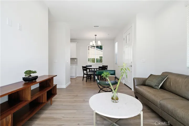 Living/ dining rooms