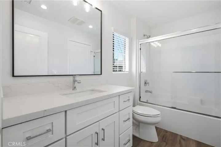 Jack and Jill bathroom