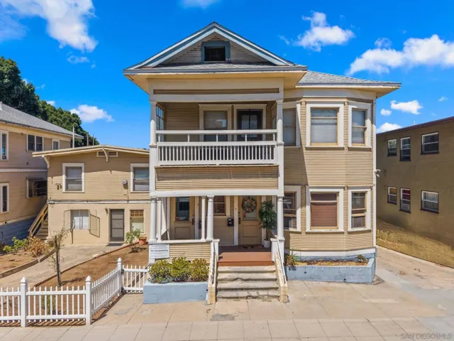 904 24th Street, San Diego, California 92102