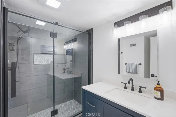 517 Clubhouse, Santa Maria, California 93455