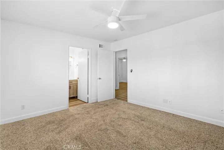 75220 Valencia, Palm Desert, California 92211