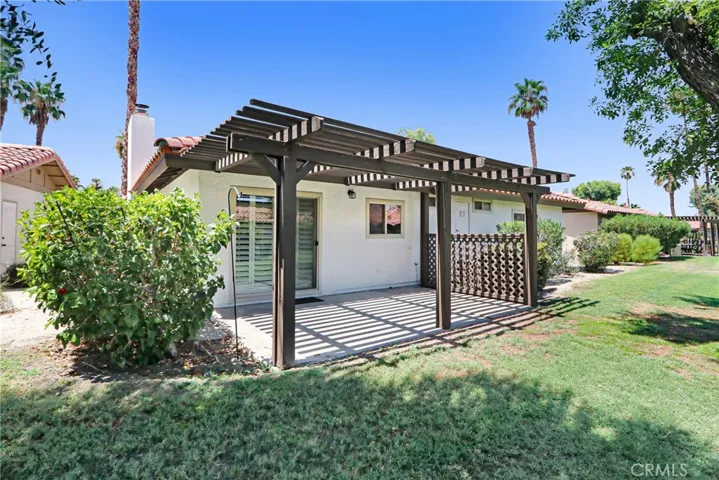 75220 Valencia, Palm Desert, California 92211