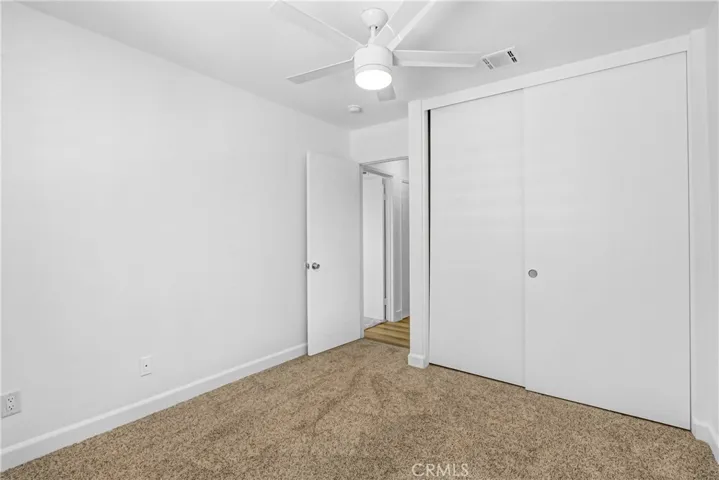 75220 Valencia, Palm Desert, California 92211