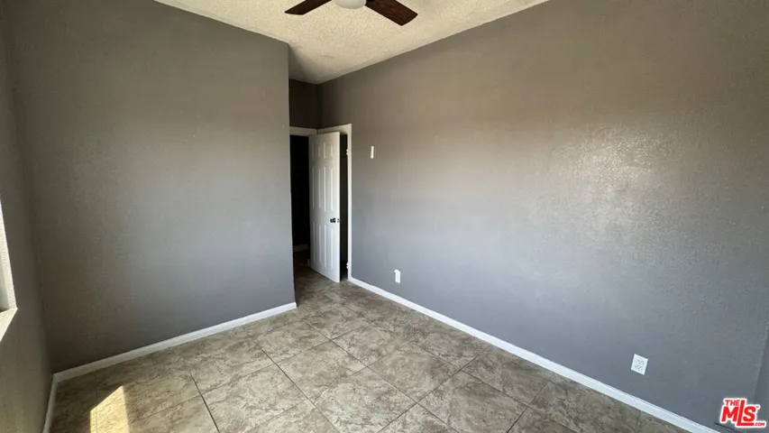 924 S Sunol Drive 1/2, Los Angeles, California 90023