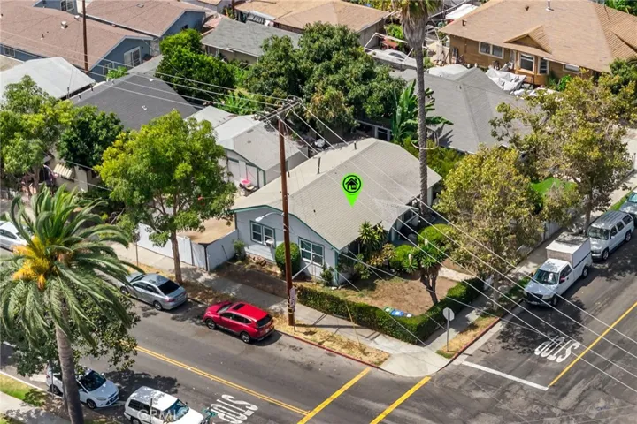 836 South Sycamore Street, Santa Ana, California 92701