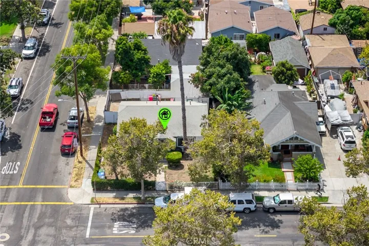 836 South Sycamore Street, Santa Ana, California 92701