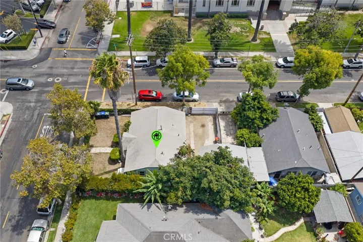 836 South Sycamore Street, Santa Ana, California 92701