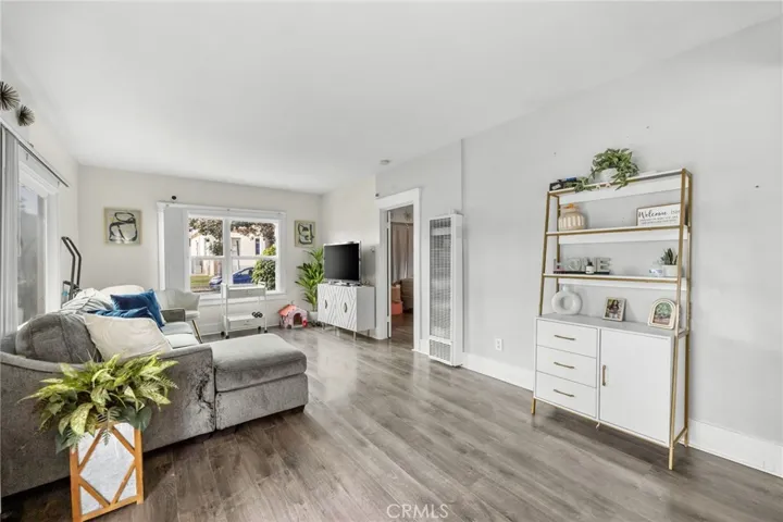 836 South Sycamore Street, Santa Ana, California 92701
