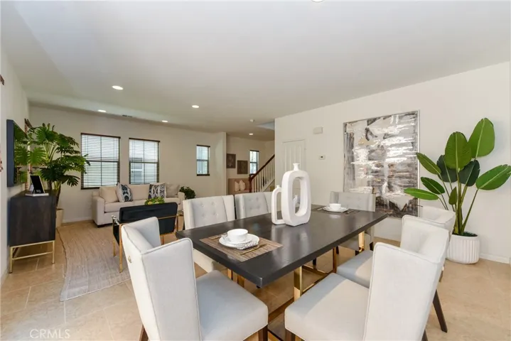 77 Keepsake 44, Irvine, California 92618