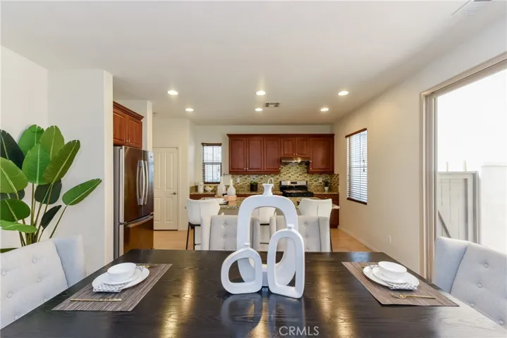 77 Keepsake 44, Irvine, California 92618