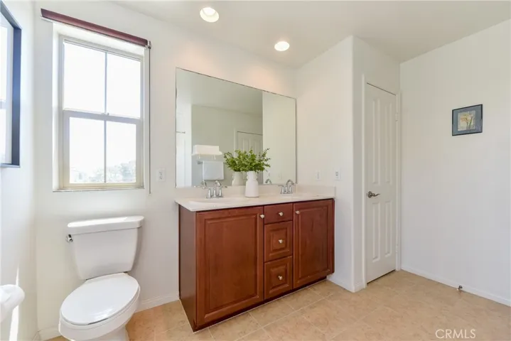 77 Keepsake 44, Irvine, California 92618