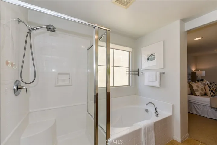 77 Keepsake 44, Irvine, California 92618
