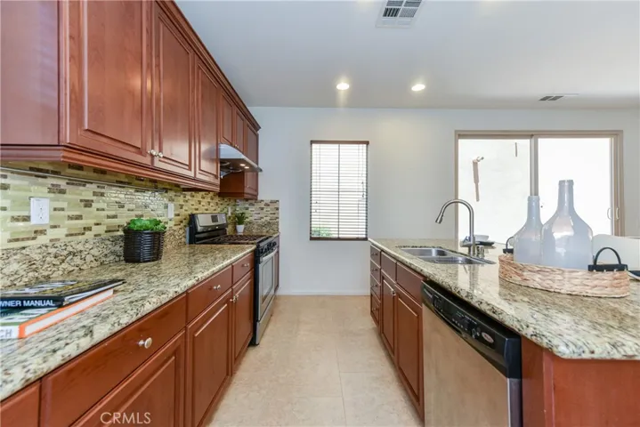 77 Keepsake 44, Irvine, California 92618
