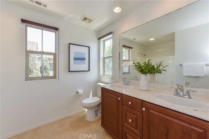 77 Keepsake 44, Irvine, California 92618
