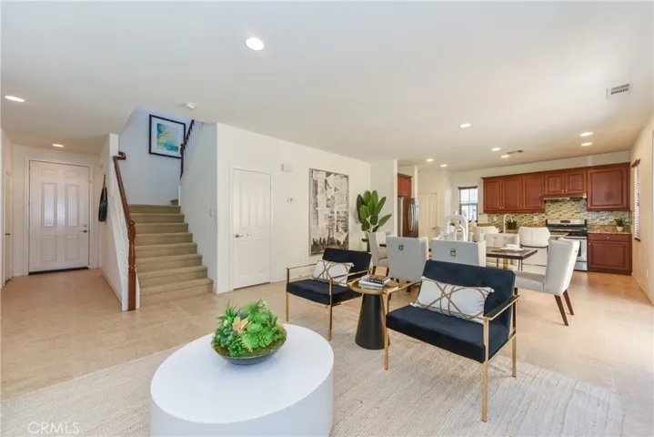 77 Keepsake 44, Irvine, California 92618